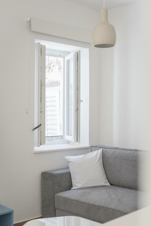 Yacht Harbor Apartment Hvar Town Exterior photo